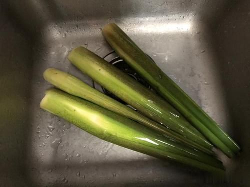 炒前|这道家常小菜,荤素搭配、营养美味,炒前多加这一步,吃得更健康