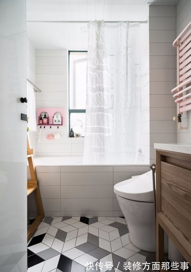 屋主家|135㎡舒适北欧风，多功能书架实用性逆天！