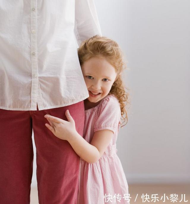 内向|爱出去疯跟爱宅家的孩子,长大后谁更有出息?来听听科学的观点