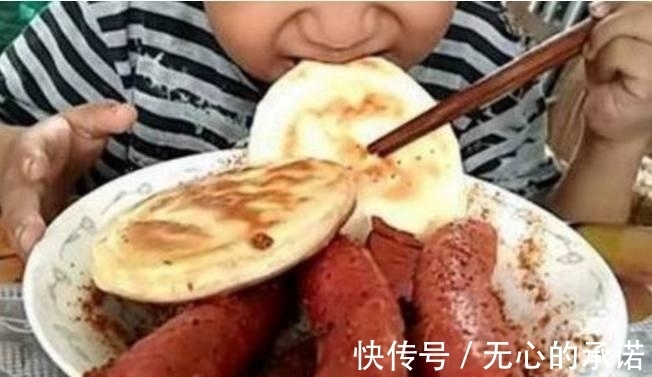 熊孩子|奇闻:熊孩子饭量大的惊人,父母担心带医院检查,医生:束手无策
