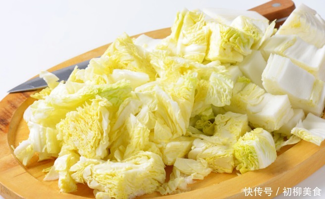 农村过冬必备四种咸菜,大缸腌菜味道香,能吃一冬,附教程