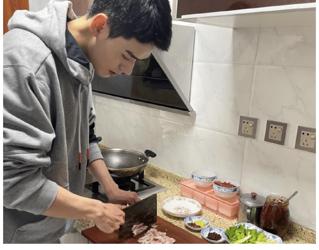 中餐厅|《中餐厅5》为什么不再请大厨？透过黄晓明的表现，原因不难读懂