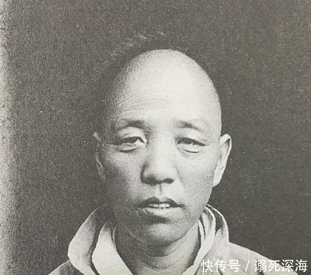 精神|别被电视剧骗了,古代太监的“身份证”照片,个个精神矍铄