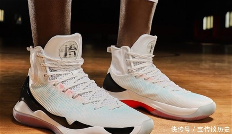 鞋柜|“众学生党和潮流达人的鞋柜新欢”,这五双球鞋,在你的鞋柜里吗?