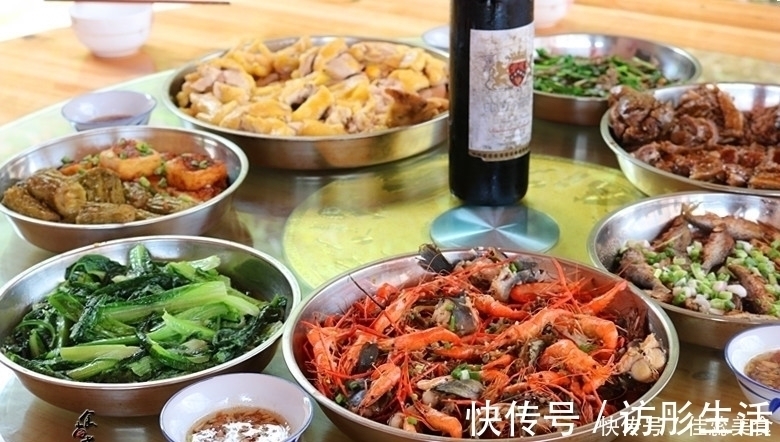 客家人|周末带老人和孩子去郊区游玩,吃了一顿地道客家菜,不花一分钱