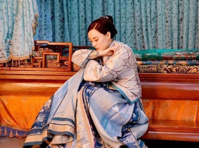 妻妾成群|世人常说，老牛吃嫩草，却不知下一句才是精华，多数人不知道