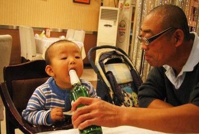 刘头|爷爷给4岁孙子喝了它, 宝宝抢救无效身亡, 宝妈直接离婚