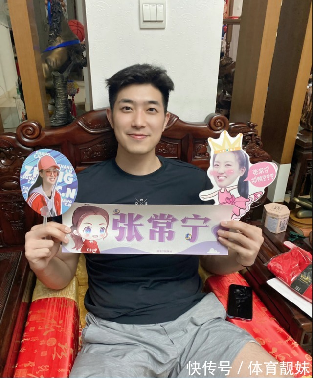 李盈莹|李盈莹迎来1个不好的消息:蔡斌接任郎平,当中国女排的主教练!