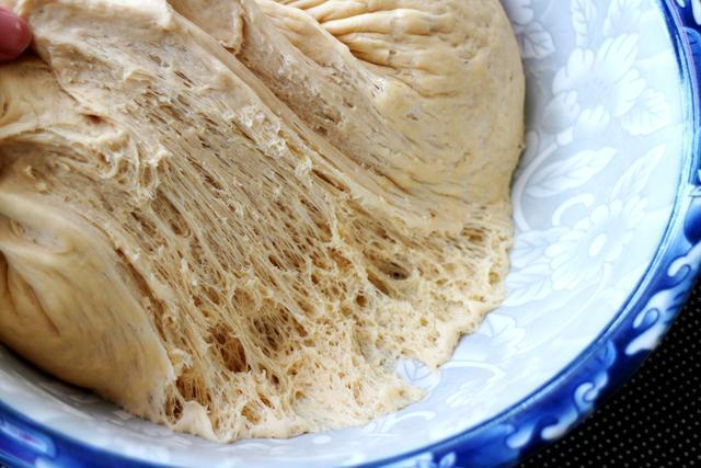 补血|休息时蒸锅红糖馒头，热一热，当早餐太棒了！补气又补血