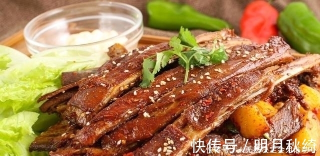老农民|《老农民》牛大胆摆阔,客人点一桌子羊肉餐,大胆瞬间脸都绿了