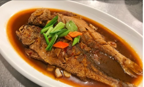 周末去大厨朋友家吃饭,他烧了8个菜,以为是家常菜其实是高标准