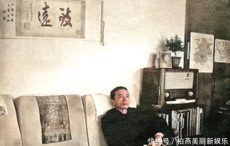 罕见梁思成和林徽因合影,气质优雅郎才女貌,两人带病设计国徽