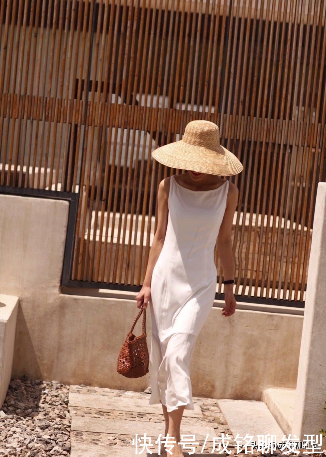 手臂|女人年过四十穿衣“不能马虎”，这些搭配简单易学，让你优雅过夏