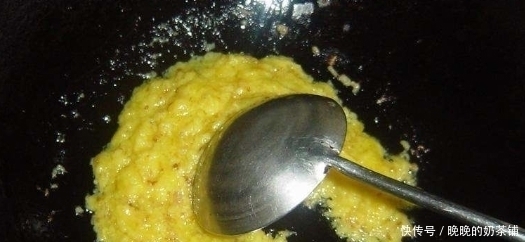 让很多|外国厨师做一次“骂”一次的中国菜,不仅胳膊要“废”,锅也报废