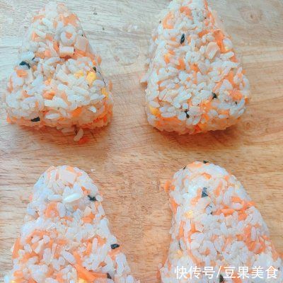 米饭|料足口感好，你一定喜欢的剩米饭的第N种吃法