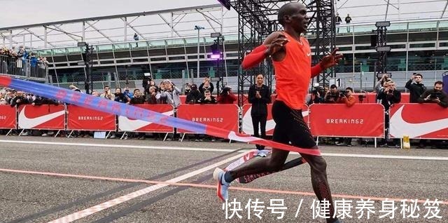 zoom 耐克跑鞋怎么选从竞速到慢跑,3大不同类型,都替你整理好了!