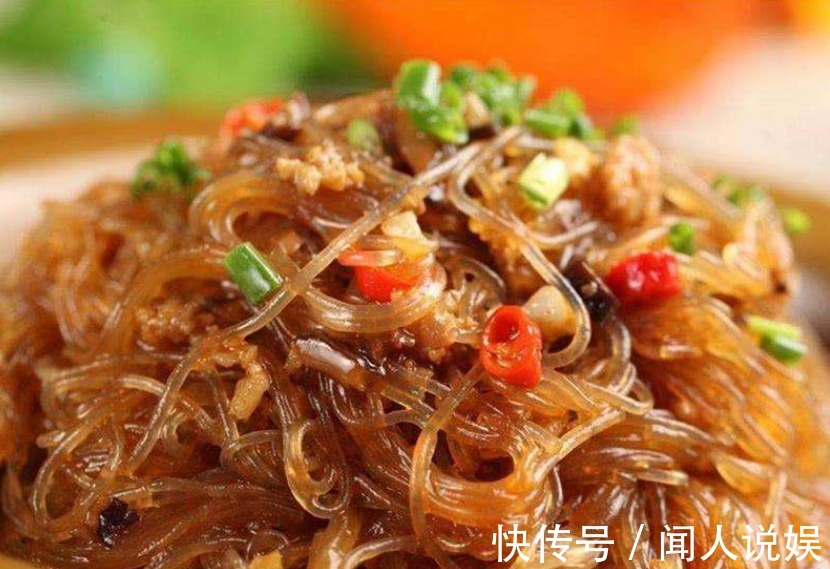 炒粉条,焯完水马上炒就错了!多做一步,粉条不粘不坨,爽滑分明