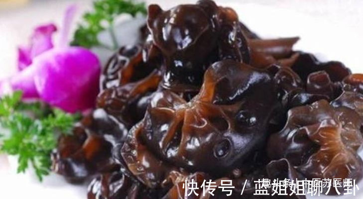 补充营养|女性平时爱美,三种食物多吃点,补充营养,改善体质,气色好