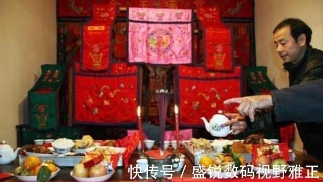 龙虎山$中国有两个神奇家族, 千年来被人膜拜, 世道再乱它们依然屹立不倒