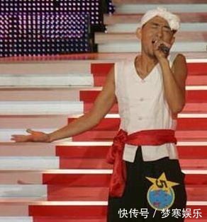 擊敗鳳凰傳奇,草根歌手阿寶翻車后退隱歌壇,現(xiàn)在變成軟飯男?