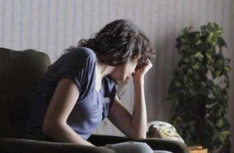 更年期|40岁后的女性，身体若有4种症状，或许是在提醒你更年期到了！