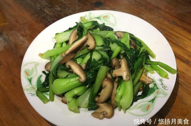 外甥|去二姐家蹭饭，3个人4菜一汤吃到撑，二姐去店里吃得130元吧