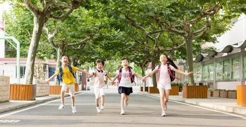 大高个|孩子腿部有这3个特征,身高还能猛涨,将来肯定是个顶个的大高个