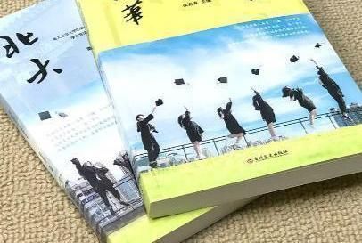 女生高考“考砸了”，正打算复读，清华大学送来了录取通知书