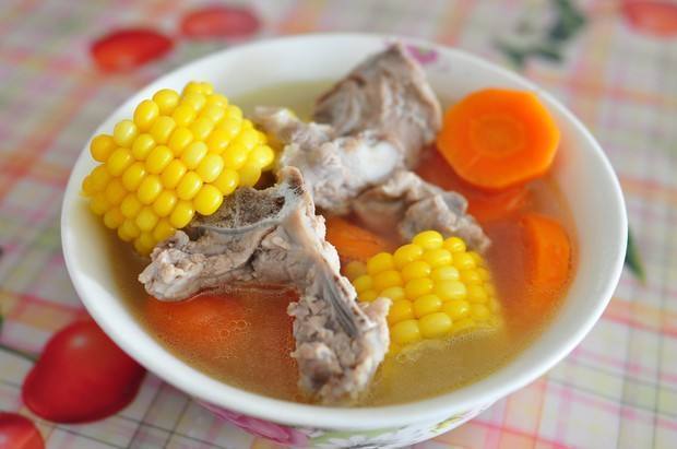 媽媽給孩子做的養(yǎng)胃高鈣湯,每周一頓暖胃長個兒,補鈣增強免疫力