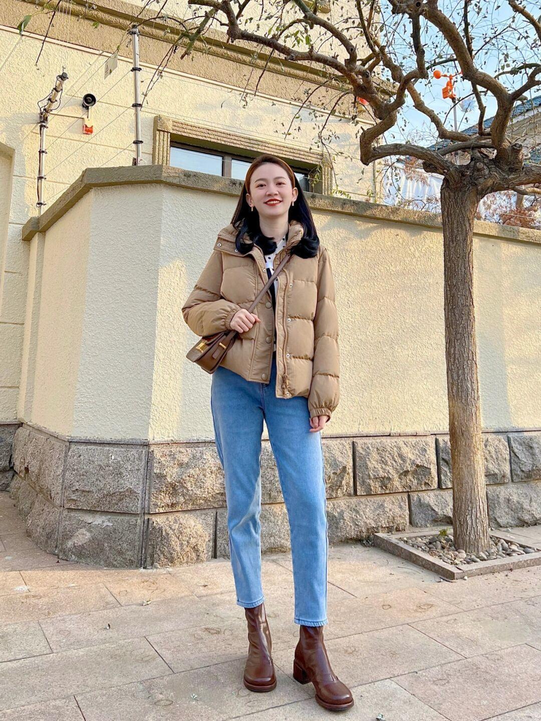 毛衣 小个子们可借鉴的“短羽绒服”搭配,教你打造大长腿,建议收藏