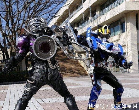 假面骑士里过渡比最终耀眼的存在胜哄的确帅气,金属待遇最好!