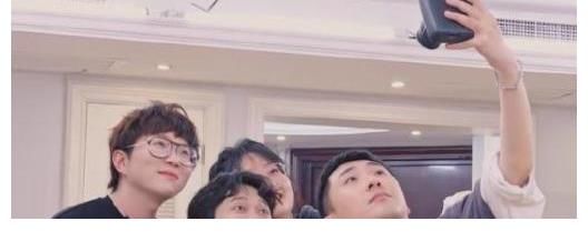 毛不易自曝“耍大牌”经历后不敢提太多要求，网友：社会使人谦卑