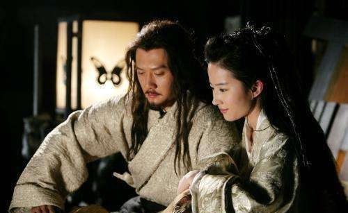 诗句|关于红颜佳人的5个诗句,流传千百年,让人津津乐道