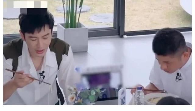 宁静|宁静镇压黄晓明?