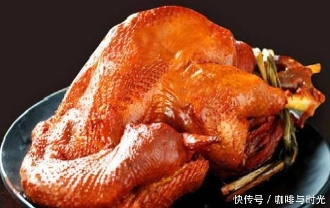 中国最著名的4大“烧鸡”,叫花鸡上榜,吃货连骨头也不放过!