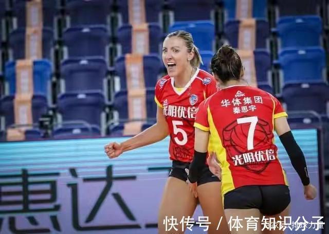 吴梦洁|江苏女排2:0领先,被上海连板三局,大逆转2:3输掉半决赛第二场