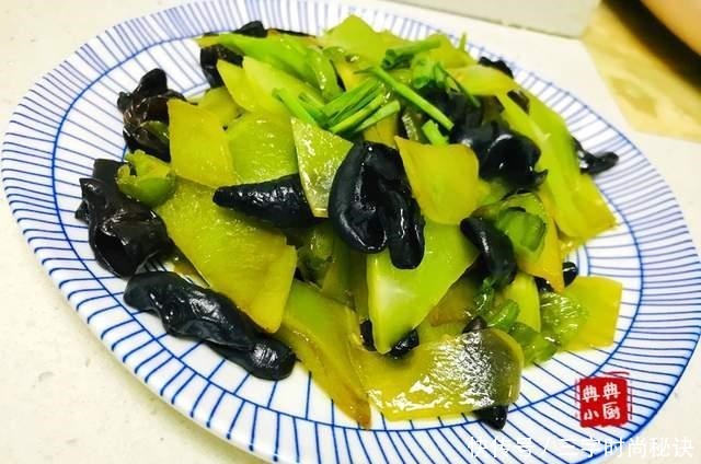 冬天也是孩子长高的季节,饮食还是要注意搭配,别偷懒