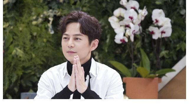 《快本》情商最低的嘉宾出现了?这次何老师也圆不回,满屏的尴尬