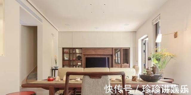 小宅|58岁小姐姐的诗意生活入户庭院，中式小宅，这才是将生活过成诗！