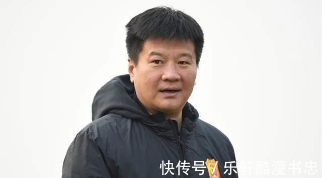 主教练|李金羽在武汉队转正悬了!近期带队多轮不胜,遭遇球迷质疑