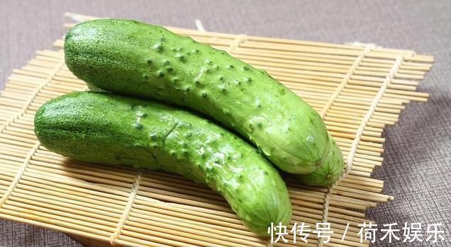 奶茶|公认长肉“最猛”的零食，热量堪比喝油，减肥的人，管住嘴就是赢