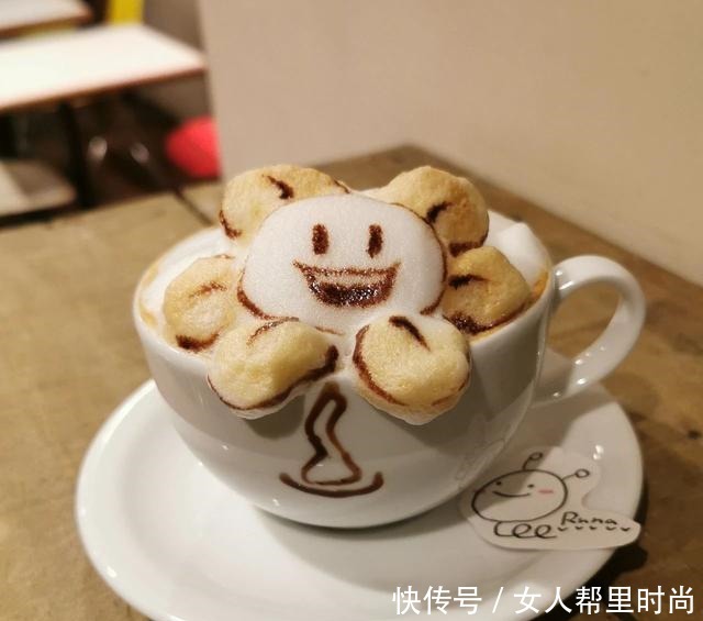 日本女生晒下午茶走红朋友圈,网友这么