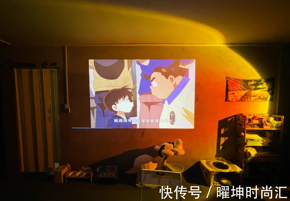 毛坯房|没钱装修,90后情侣直接入住170平毛坯房,生活却被无数人羡慕