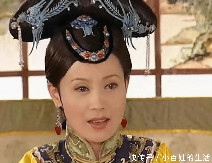 地位|比孝庄还尊贵的一位“皇后”，死后却不被两位皇帝承认地位