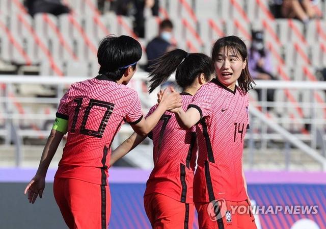 池笑然|2-0!1个头球1个抢点,韩国女足胜黑马,双双创历史