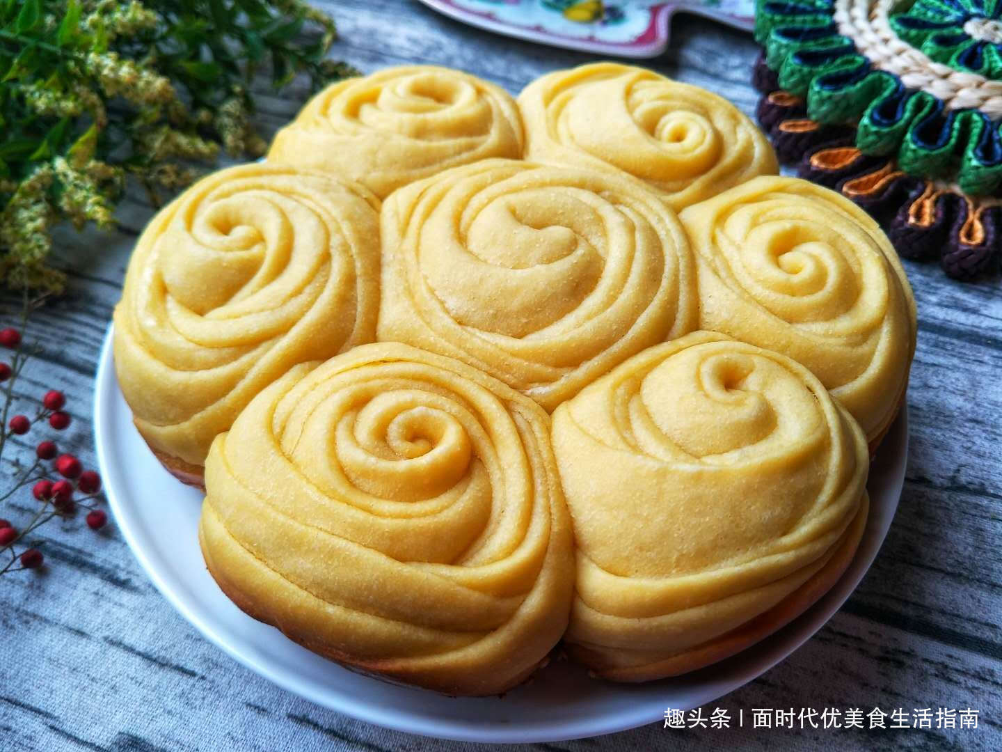 玉米面独特做法，开水一烫，不蒸不烙，松软又酥脆，比面包还好吃