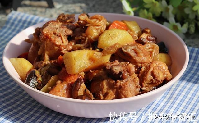 大葱段|做炖鸡时,不要只会焯水,记住两个窍门,鸡肉软嫩不柴,还很入味