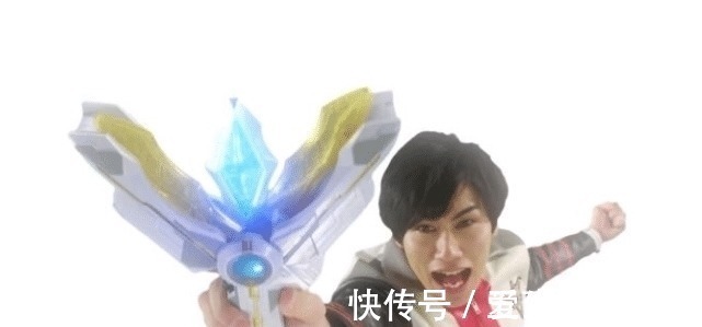 形态|奥特曼特利迦来袭,卡蜜拉竟也以新造型复活,巨人之战一触即发!