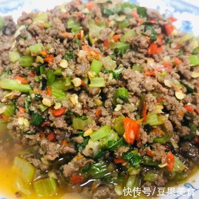 滇味小米辣炒牛肉最过瘾的吃法，做一次都不够吃