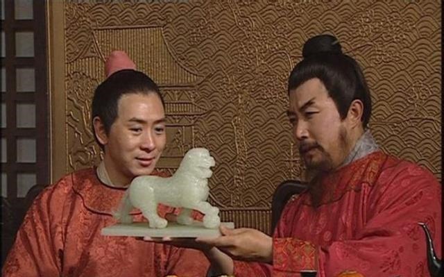 美女|水浒传中堪比李师师的美女，深受皇帝宠爱，宋江想见没见到！